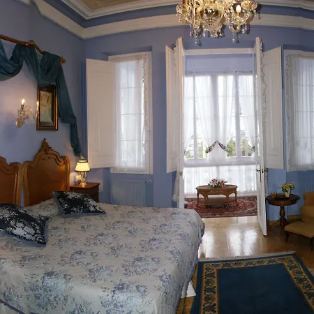 فندق La Argentina لواركا