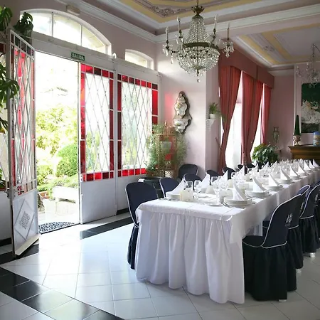La Argentina Hotel 3*
